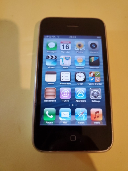 iPhone 3gs A1303 32gb Locked On 02 Schöner Zustand Original Apple 181