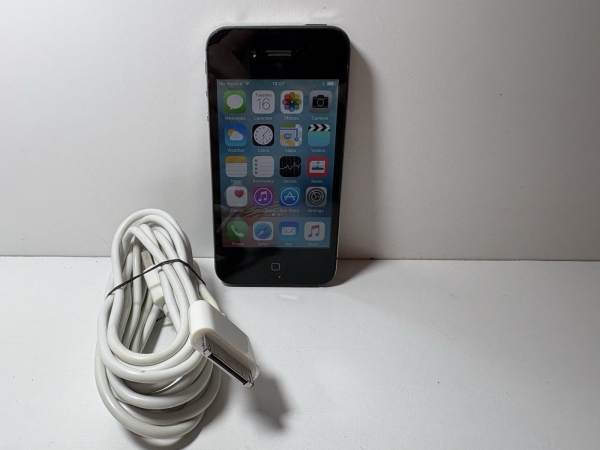 Apple iPhone 4s schwarz ENTSPERRT 16GB 512MB RAM 3,5″ Touchscreen Smartphone Handy