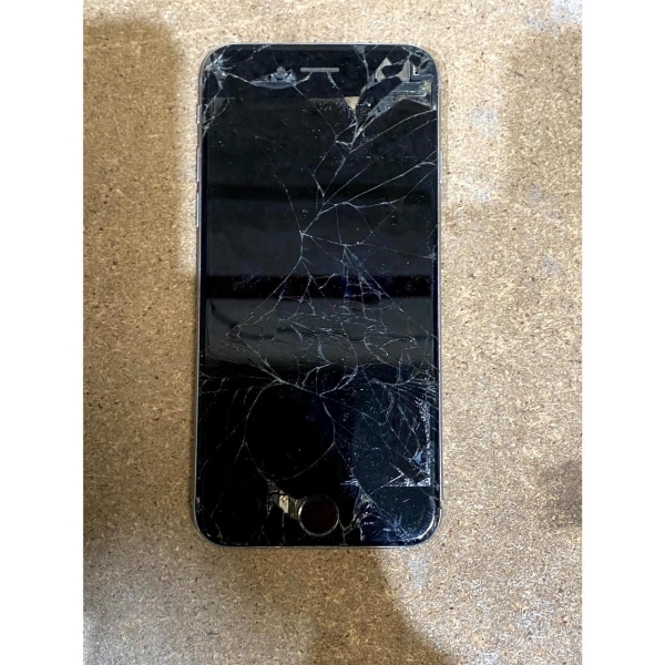 Apple iPhone 6s A1688 Smartphone silber 12MP 4,7″ IPS LCD (2GB+16GB) – nur Teil