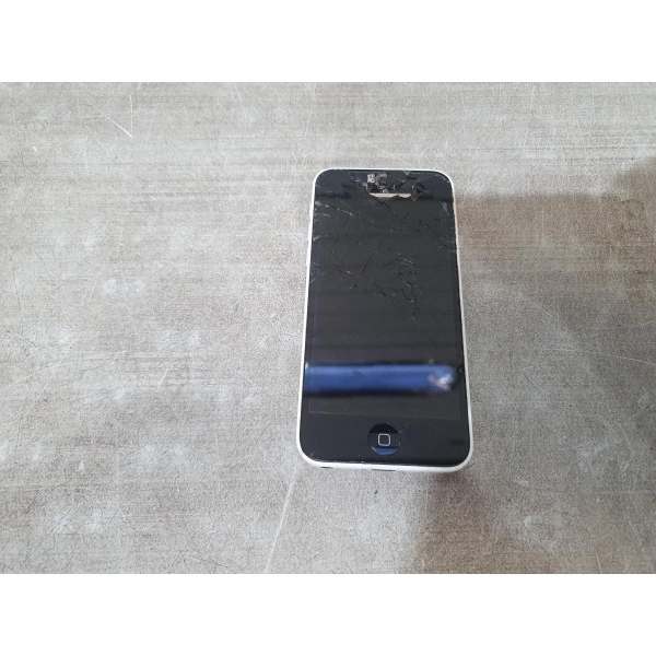 Apple iPhone 5C A1507 iOS Smartphone weiß 4,0″ IPS LCD 8,0MP 1GB RAM 8GB ROM