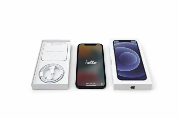 Neu in versiegelter Verpackung Apple iPhone 12 – 128GB 256GB – entsperrtes Smartphone alle Farben