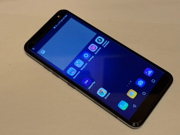 LG K40 – LMX420EMW schwarz – (entsperrt) Smartphone