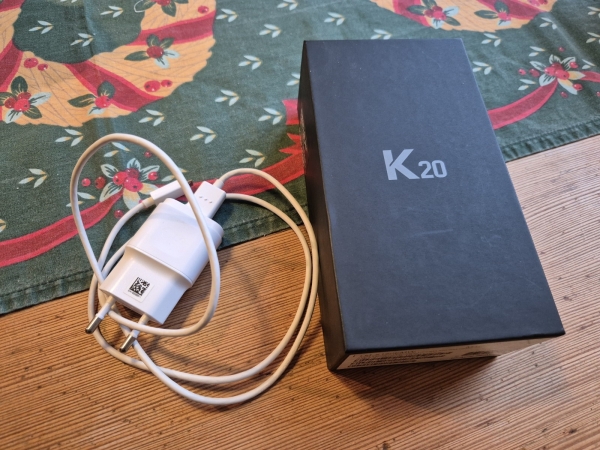 LG K20 2019 LM-X120EMW 16GB  – Smartphone