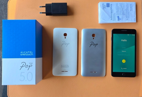 Smartphone Alcatel Onetouch POP Star 5.0 gebraucht mit 2 neuen Backcover