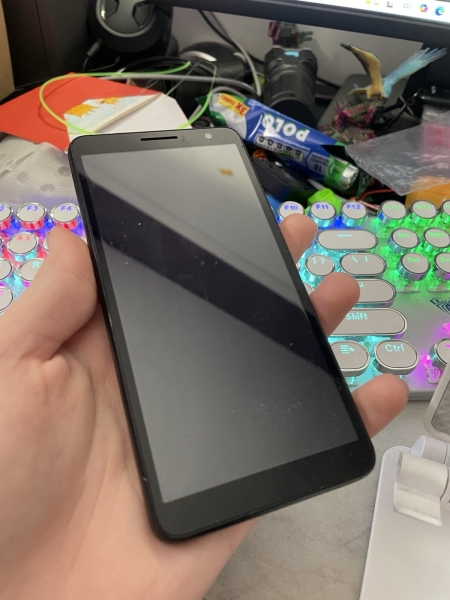 Entsperrtes schwarzes Telefon Alcatel Akku beschädigter Bildschirm nur für Ersatzteile