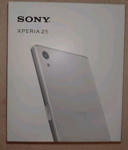 Sony  Xperia Z5 E6653 – 32GB – Graphitschwarz (Ohne Simlock) Smartphone, 23 MP