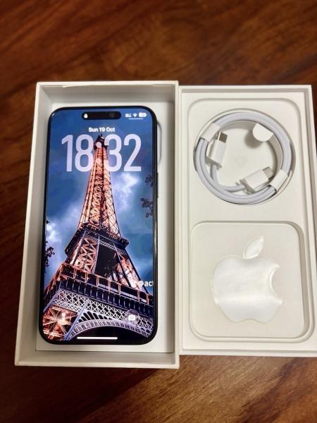 Apple iPhone 15 Pro Max Smartphone entsperrt, 256GB, titanblau