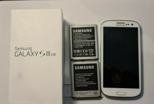 Samsung Galaxy S III LTE LGT-I9305, 16GB – Weiß (Ohne Simlock) Smartphone S3*OVP