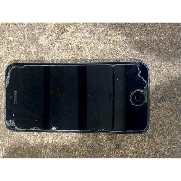 Apple iPhone 5 A1429 Smartphone 4,0″ IPS LCD 8MP Wi-Fi (1GB+16GB) – für Ersatzteile