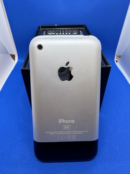 Apple iPhone 1. Generation 2g 8GB mit IMEI Matchbox Sammlerstück sehr selten