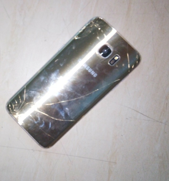 Samsung  Galaxy S6 SM-G920F – 64GB – Gold Platinum (Ohne Simlock) Smartphone