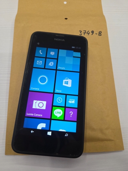 Nokia Lumia 630 entsperrt Smartphone – 8GB schwarz guter Zustand