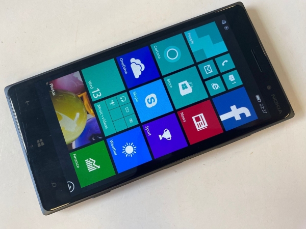 Nokia Lumia 830 Smartphone Handy entsperrt RM-984 4G Windows – schwarz sehr guter Zustand