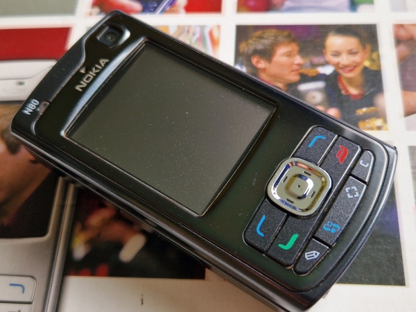 Sehr guter Zustand entsperrt verpackt Nokia N80 schwarz Handy passend zu imei Sammler