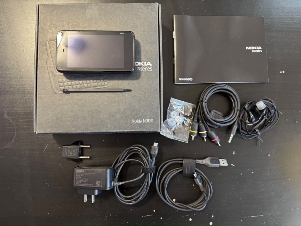 Nokia n900 – 32GB – Type Rx-51 – Smartphone Handy – funktioniert – Ohne Simlock