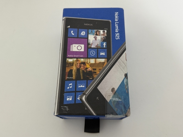 NOKIA LUMIA 925 – SCHWARZ – 16GB – ENTSPERRTES TELEFON – WIFI – 4G – BLUETOOTH