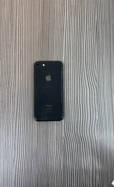 Apple iPhone 8 – 64GB – Space Grau (Ohne Simlock) A1905 (GSM)