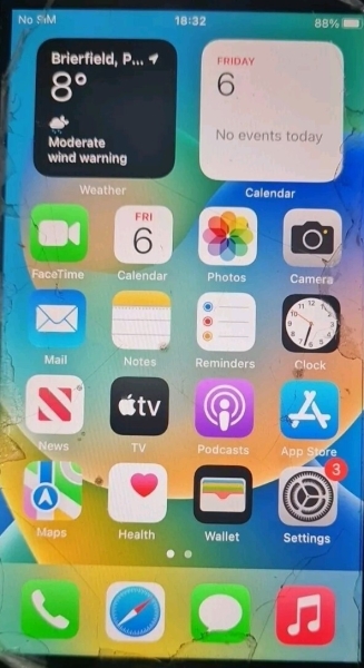 Apple iPhone 7 (DEFEKT) ROT – 128GB – (Entsperrt) A1778 (GSM)