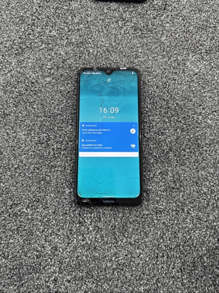 Nokia 6.2 32GB Smartphone 6,3″ TA-1198 schwarz (entsperrt) Android gesprungenes Display