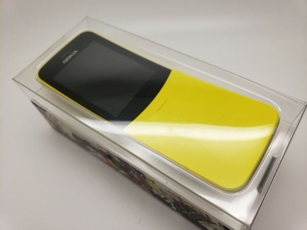 Entsperrt New Old Stock gelb Nokia 8110 4G (4GB) Handy Schiebehandy