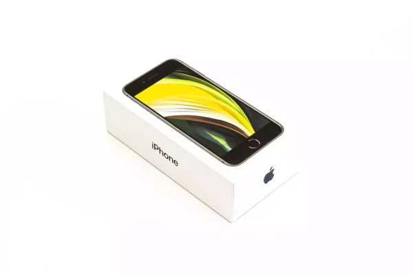 iPhone SE 2022 3. Gen 5G 64GB schwarz Farbe – entsperrt Smartphone Klasse A