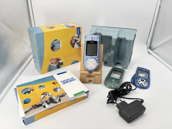 Nokia 3650 Handy mit OVP Komplettset(Ohne Simlock) Smartphone* NO002/4