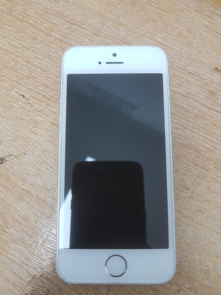 Apple iPhone 5s 16GB 8 MP Smartphone (entsperrt) – silber
