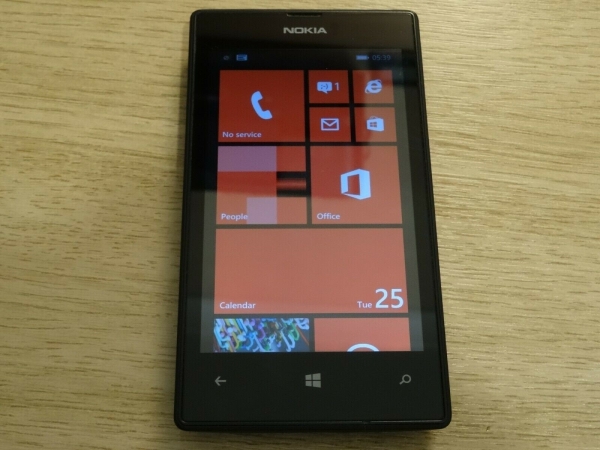 Nokia Lumia 520 8GB schwarz Vodafone Smartphone Windows Win8 günstig