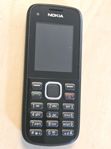 Nokia C1-01 Smartphone schwarz, entsperrt Handy