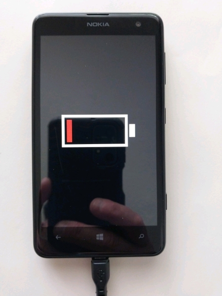 Nokia Lumia 625 Smartphone schwarz, gesperrt auf drei, voll funktionsfähig