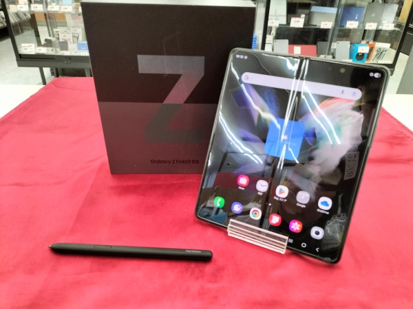 Samsung AU Galaxy Z Fold 3 SCG11 Smartphone entsperrt