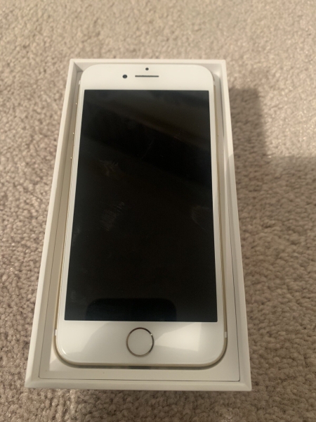 Apple iPhone 7 – 32GB – Gold (Entsperrt) A1778 (GSM) Top Zustand