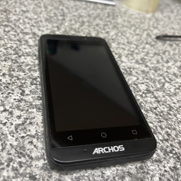 Archos 40 Power AC40PO Dual SIM 8GB schwarz entsperrt Smartphone