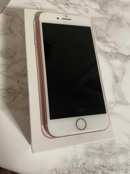 Apple iPhone 7 – 32GB – Silber (EE) A1778 (GSM)
