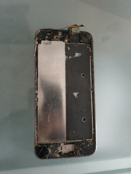 Apple iPhone 5s – OHNE SPERRE! – Nur für Ersatzteile – PREIS VORSCHLAGEN