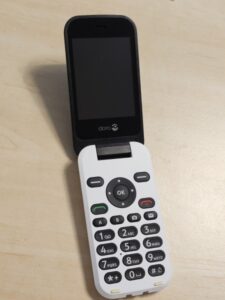 Doro PhoneEasy 6620 Handy schwarz, Klapp Großtasten Tesco Smartphone