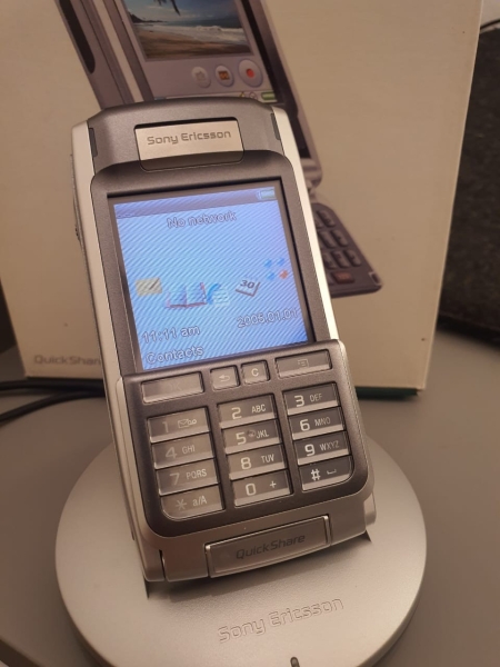 Sony Ericsson P910i – Wie Neu!!! Ambient Silver (Ohne Simlock) Smartphone