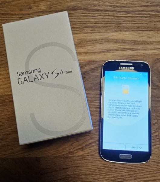 Samsung Galaxy S4 Mini GT-I9195I – 8GB- (Ohne Simlock) Smartphone – Schwarz