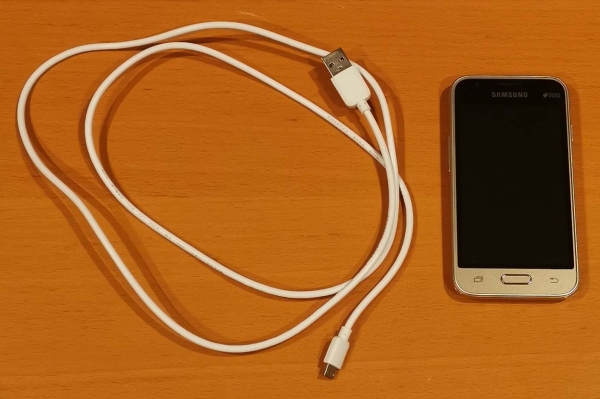 Samsung Galaxy J1 Mini Prime DUOS Smartphone SM-J106B