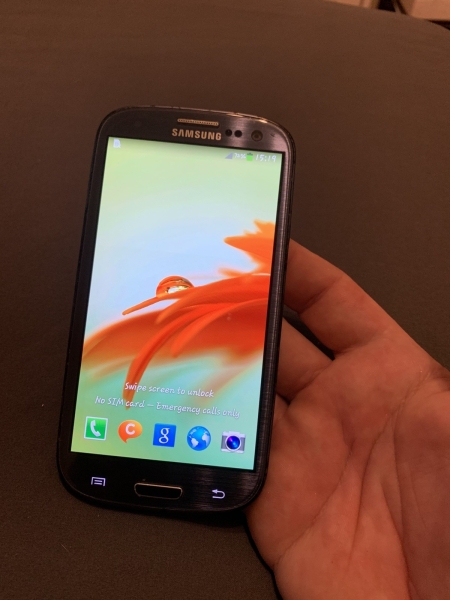 Samsung Galaxy S3 I9300 schwarz entsperrt 16GB 4,8″ 8MP 1GB RAM Android Smartphone
