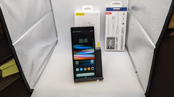 Sony Xperia 10 Smartphone 6 Zoll 64+64GB Dual-SIM Android Schwarz I4713