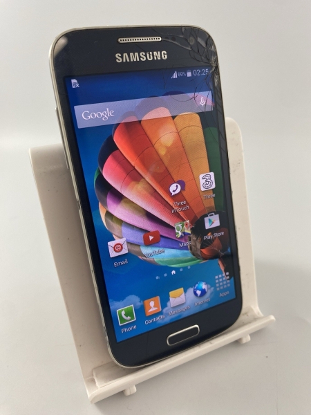 Samsung Galaxy S4 mini schwarz O2 Netzwerk 8GB 4,3″ 8MP Android Smartphone gesprungen