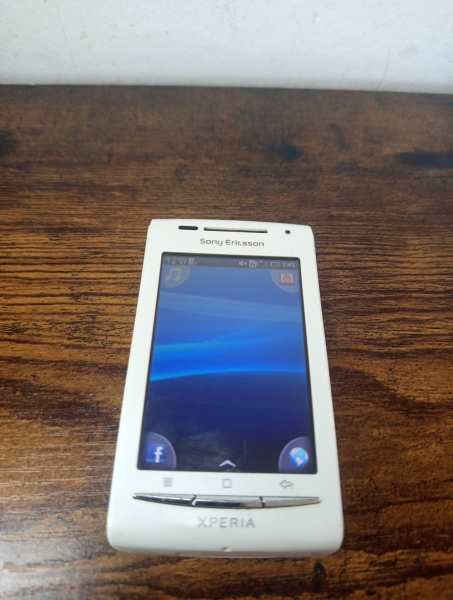 Sony Xperia X8 E15i Smartphone OHNE SIMLOCK