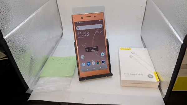 Sony Xperia XZ Premium Smartphone 5,5 Zoll Rosa, 64 GB B-Ware