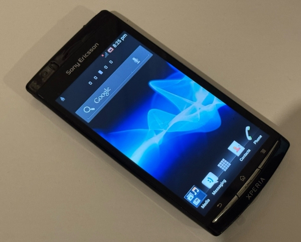 Sony Ericsson Xperia Arc S (LT18i) – (entsperrt) Smartphone