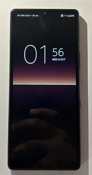 Sony Xperia L4 64GB schwarz entsperrt Smartphone „funktioniert gesprungen“