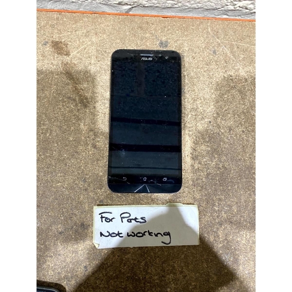 Asus ZenFone Max ZC550KL Smartphone schwarz 5,5″ LCD Display (2GB+8GB) für Ersatzteile