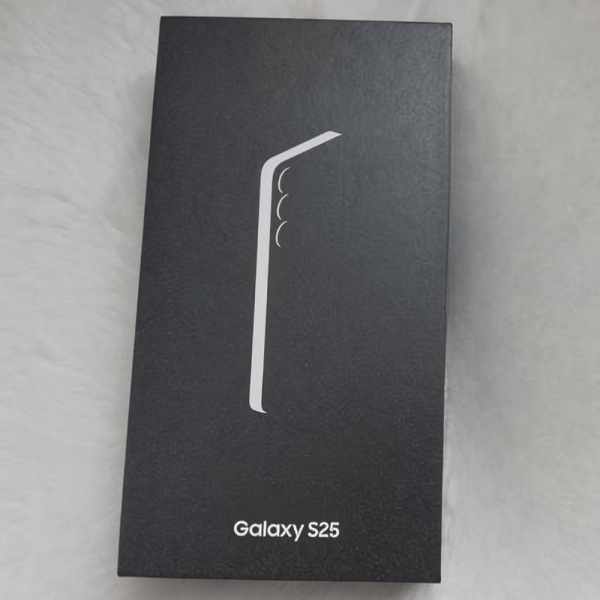 Neu Samsung Galaxy S25 (5G) 128GB 12GB RAM 6.2 Zoll Netlock Entsperrt Smartphone