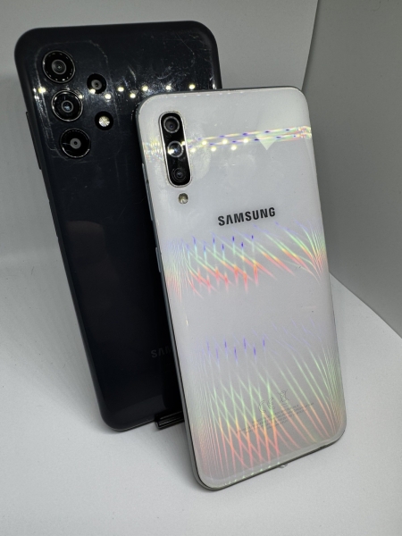 Samsung Smartphone A50 & A13 – DEFEKT SIEHE BESCHREIBUNG