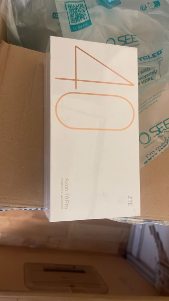 ZTE Axon 40 Pro Smartphone 5G 12GB RAM + 256GB Quad Kamera 108MP Snapdragon 870